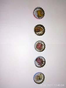 Die 5 vom Antstore habe ich entfernt. Wenn sie ein Futterangebot mit Müll auffüllen, ist Das ein eindeutiges Zeichen für mich.